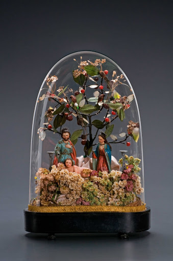 Fanal of the Nativity with dried flowers, red fruit tree and pearls - Unknown attributed to follower of Manuel Chili Caspicara
