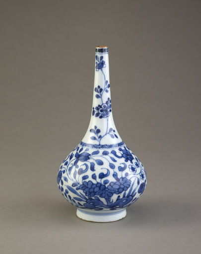 Bottle-shaped vase, one of a pair with F1982.20