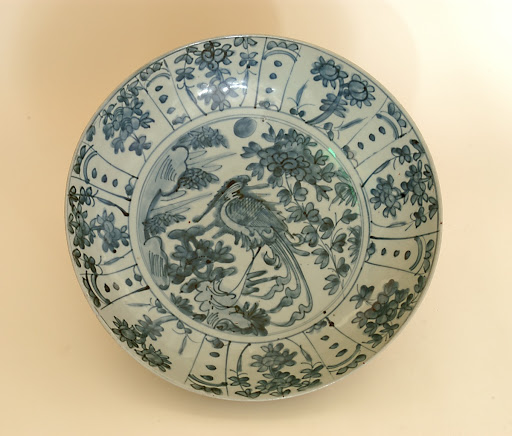 Plate with Chinese Phoenix design - Unknown