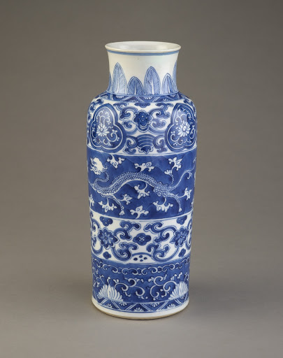Vase, one of a pair with F1991.59