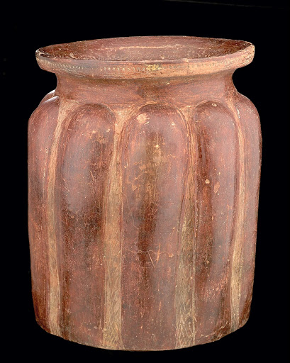Funerary urn in the shape of a fruit - Mid-Cauca (Quimbaya) - Early Period