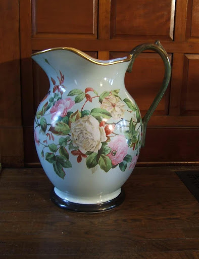 Large pitcher - unknown