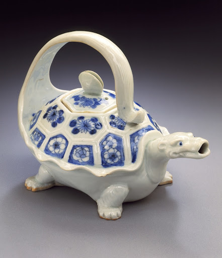 Sencha Teapot in the Form of a Long-Tailed Turtle; Clam Knop - Unknown