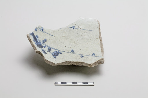 Large plate, base fragment
