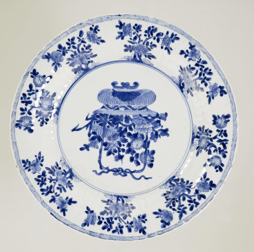 Dish with fluted sides, flower basket and flower sprays - Anonymous