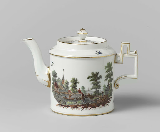 Teapot and milk jug - Koninklijke Porseleinfabriek Dommer & Co.