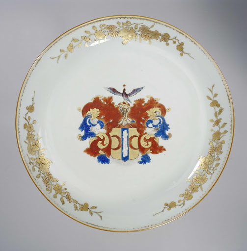 Saucer-dish with the arms of the Valckenier family - Anonymous