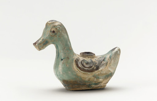 Zhangzhou ware water dropper in the form of a duck