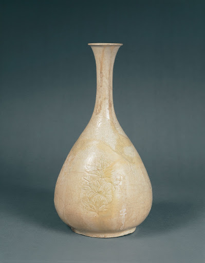 Bottle with Incised Lotus and Peony Design - Unknown