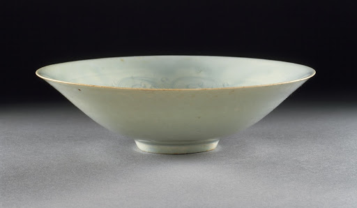 Bowl (Wan) with Curls - Unknown