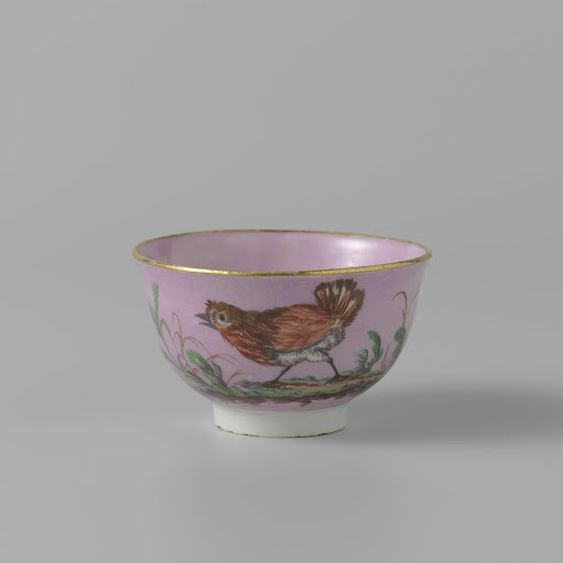 Tea cup - attributed to Manufactuur Oud-Loosdrecht