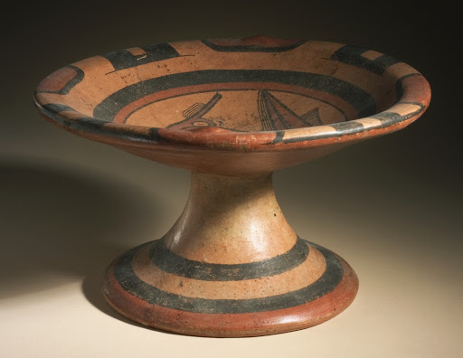 Pedestal Dish with Ray - Unknown