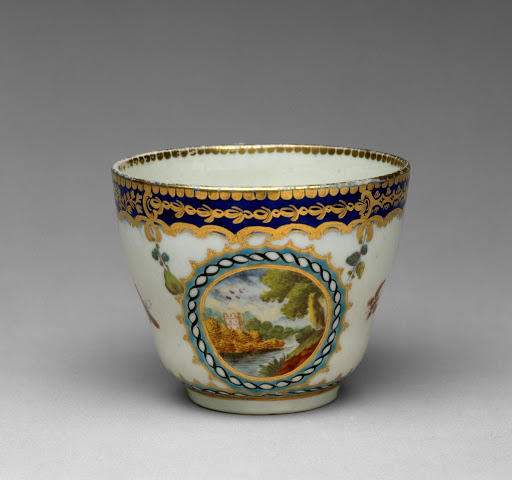 Teacup - Worcester Porcelain Manufactory