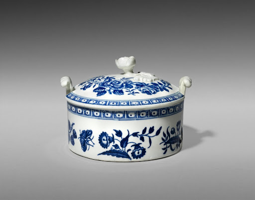 Butter Tub - Worcester Porcelain Manufactury