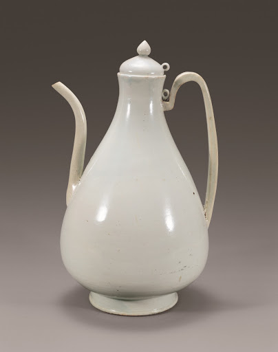 White Porcelain Bottle-shaped Ewer - Unknown