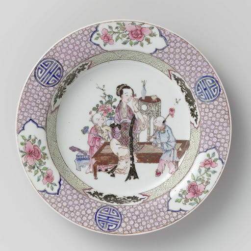 Deep plate with a Chinese lady and two boys among precious objects - Anonymous
