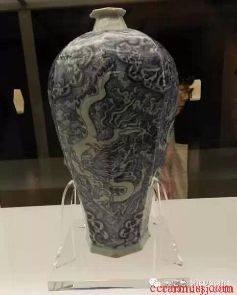 上博幽蓝神采—元代青花瓷器大展（高清细节图)Shanghai museum exhibition in 2012:splendors in smalt- art of yuan blue and white porcelain