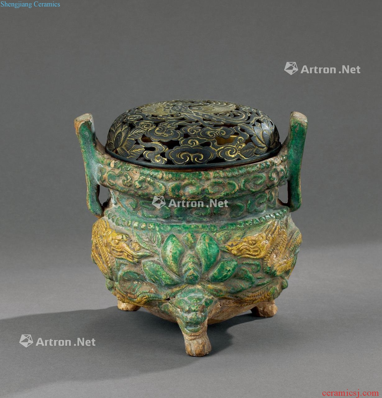 Liao dynasty (907-1125) three dragon grain ears incense burner