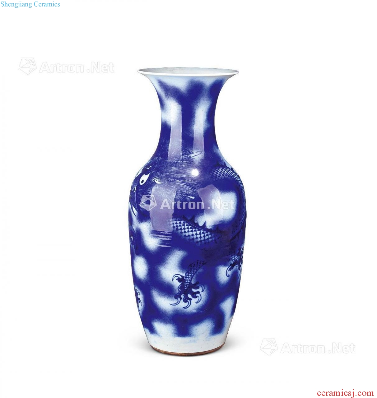 In the qing dynasty Blue and black dragon godchild bottles