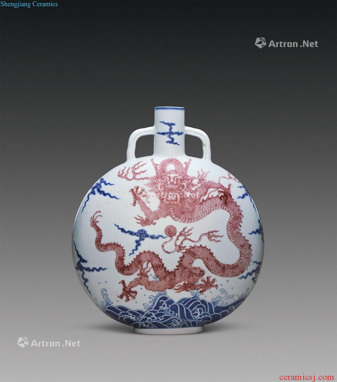 Qing qianlong Blue and white youligong red sea water dragon grain on bottles