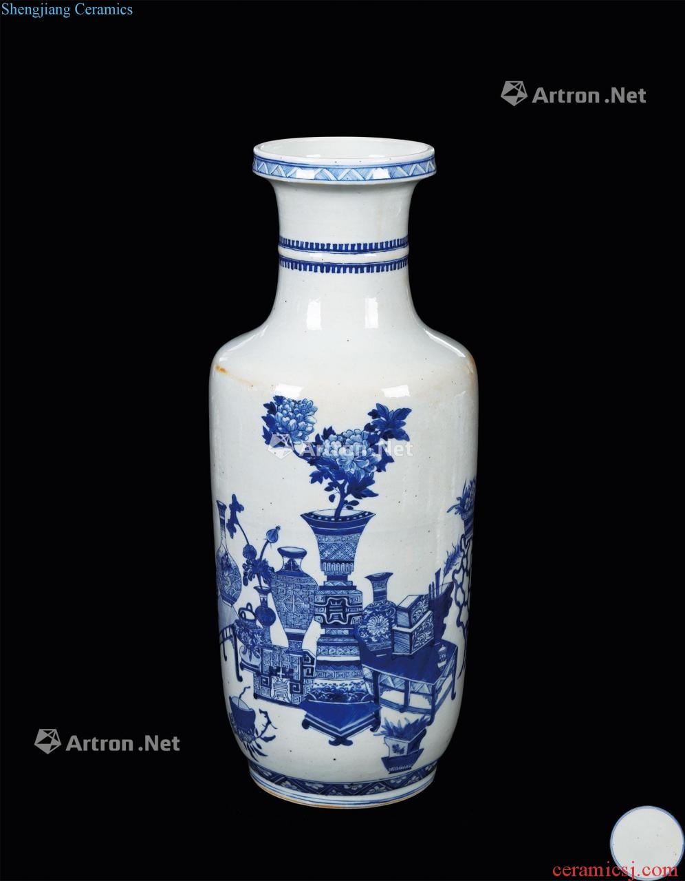 In the qing dynasty Blue and white antique wooden stick bottle