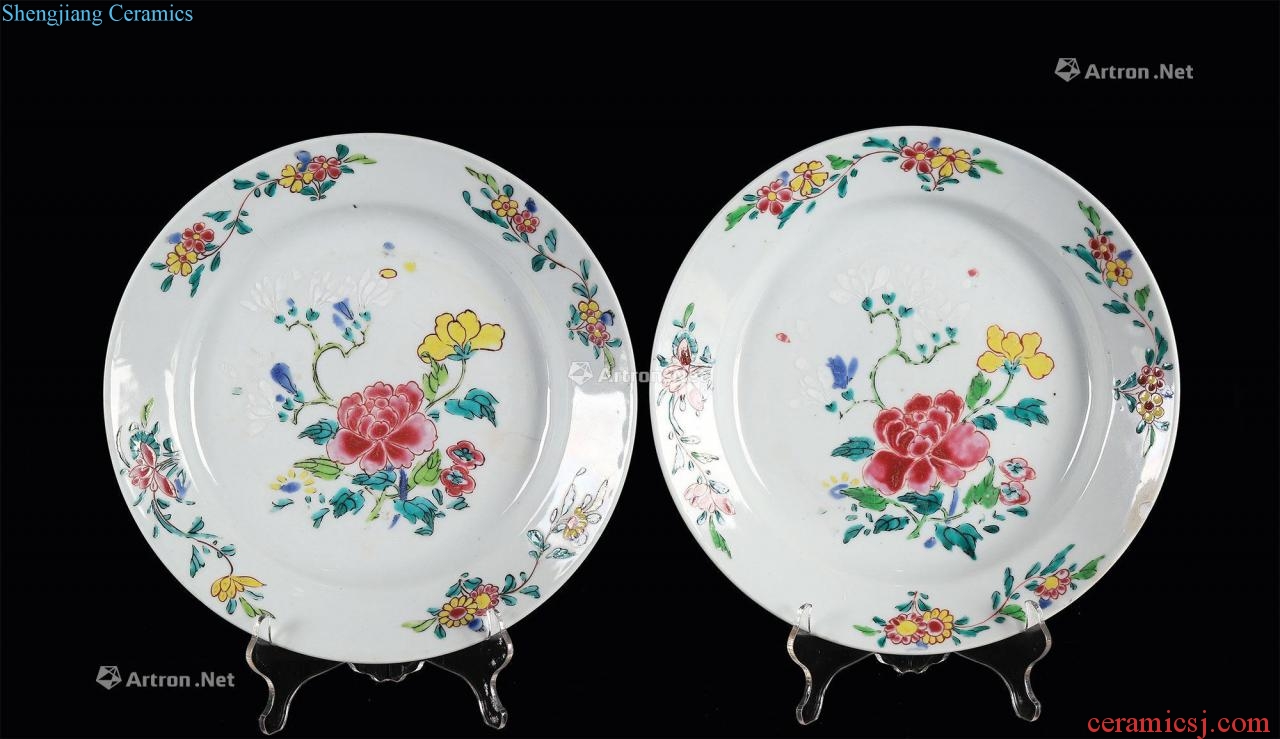 Pastel flowers tray in the qing dynasty (a)