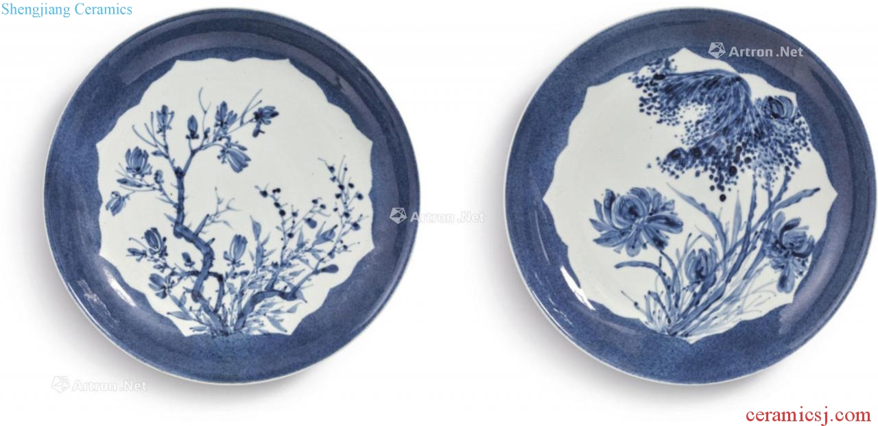 The qing emperor kangxi sprinkled through blue medallion flowers figure in (two)