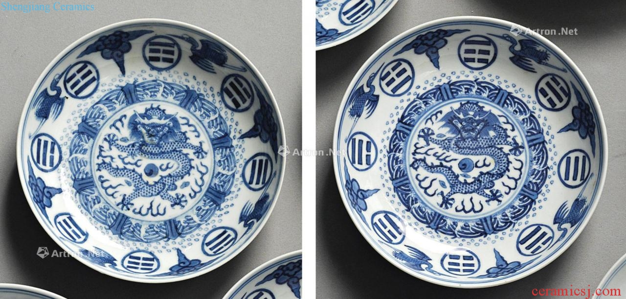 Qing guangxu Blue and white James t. c. na was published gossip dragon plate (a)