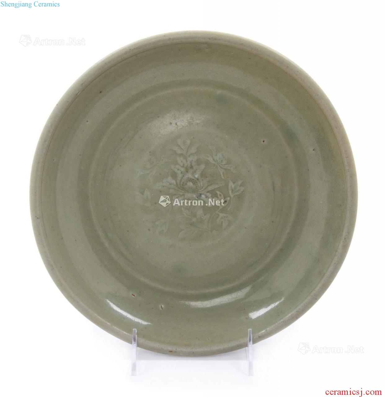 Ming Longquan green glaze peony tray