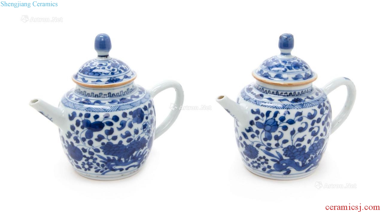 The 17th century Blue and white pattern (a) the teapot around branches
