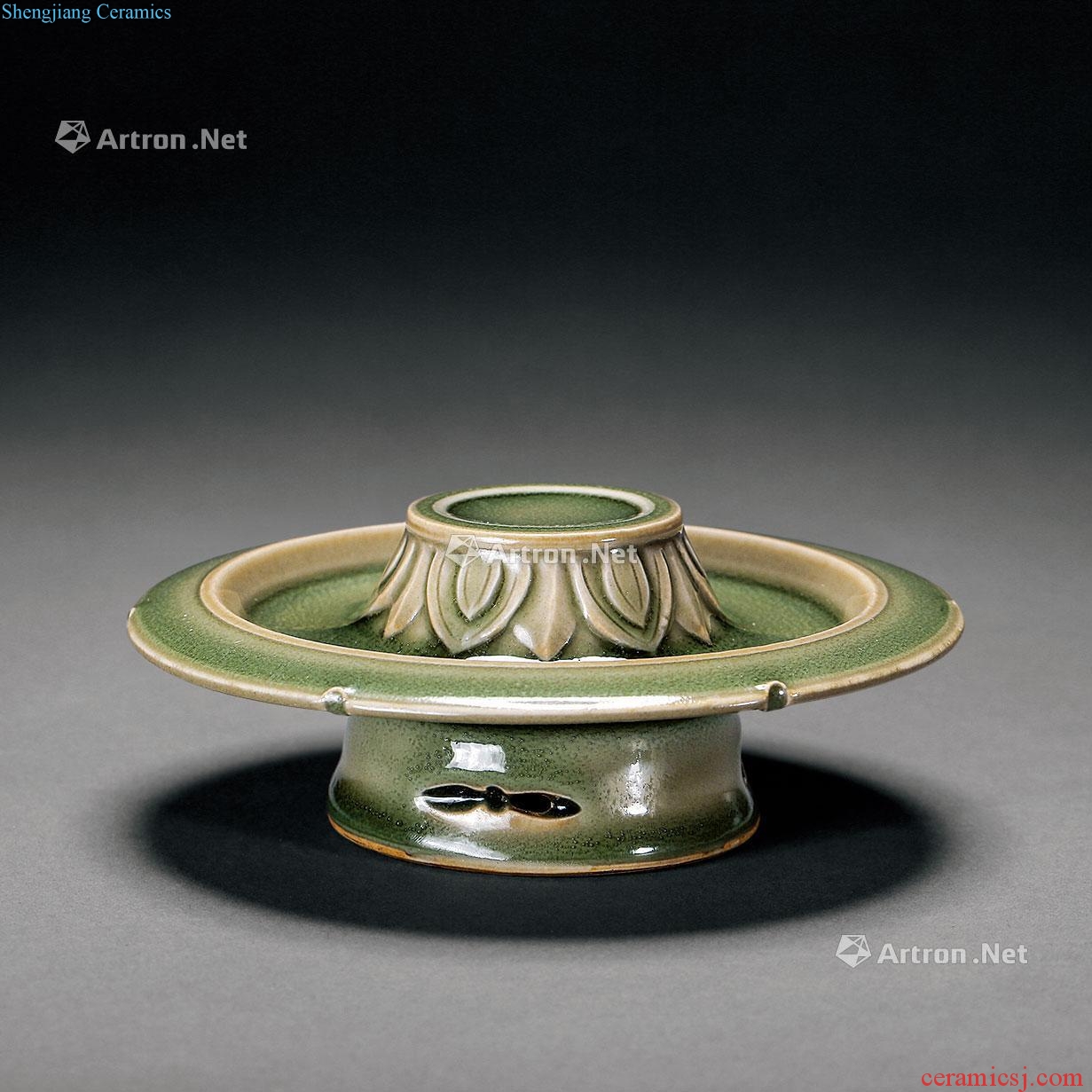 Song Dynasty A YAOZHOU up LOTUS PATTERNED CUP STAND