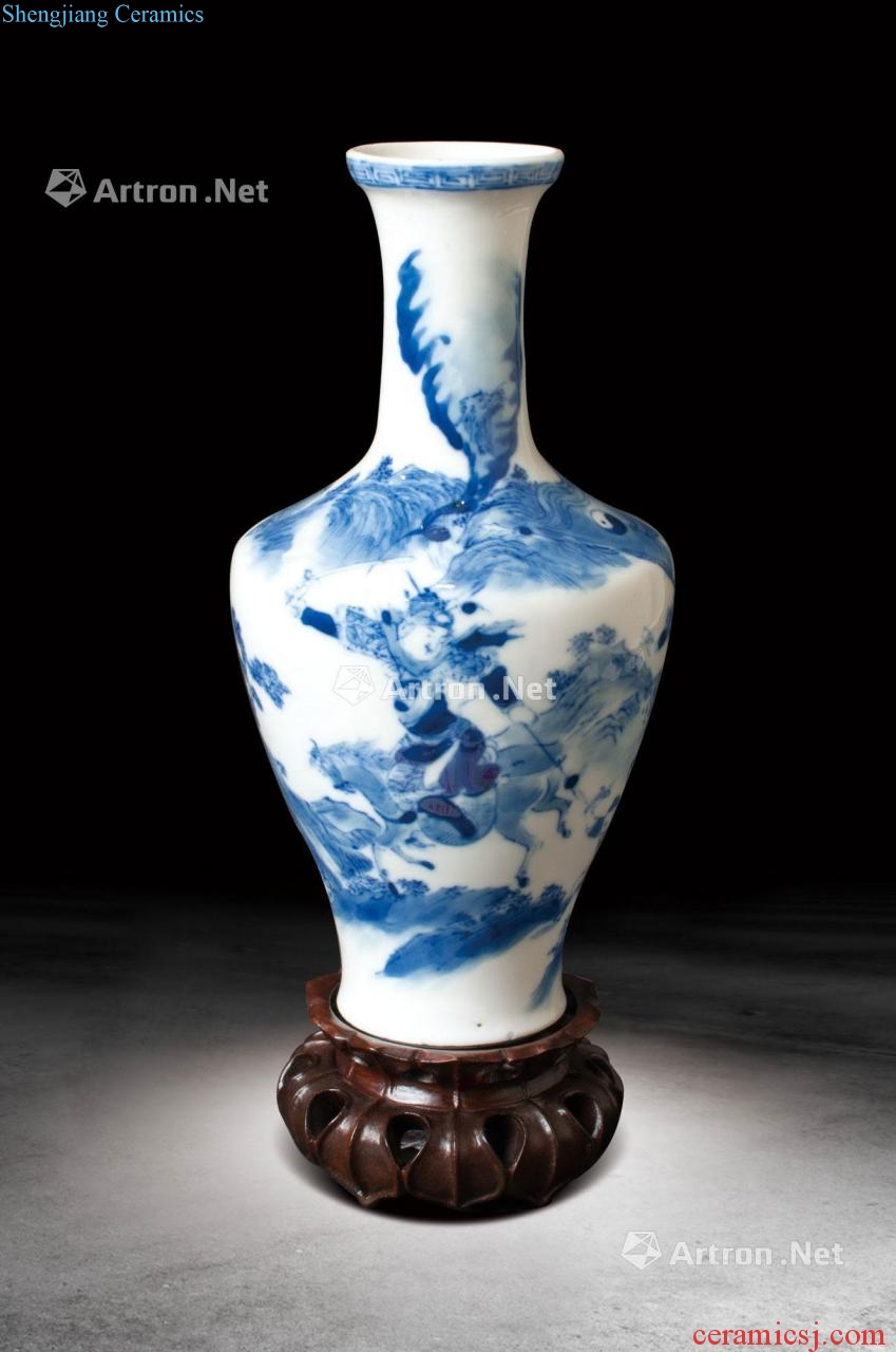 Qing dynasty blue and white war character lines bottle with socket