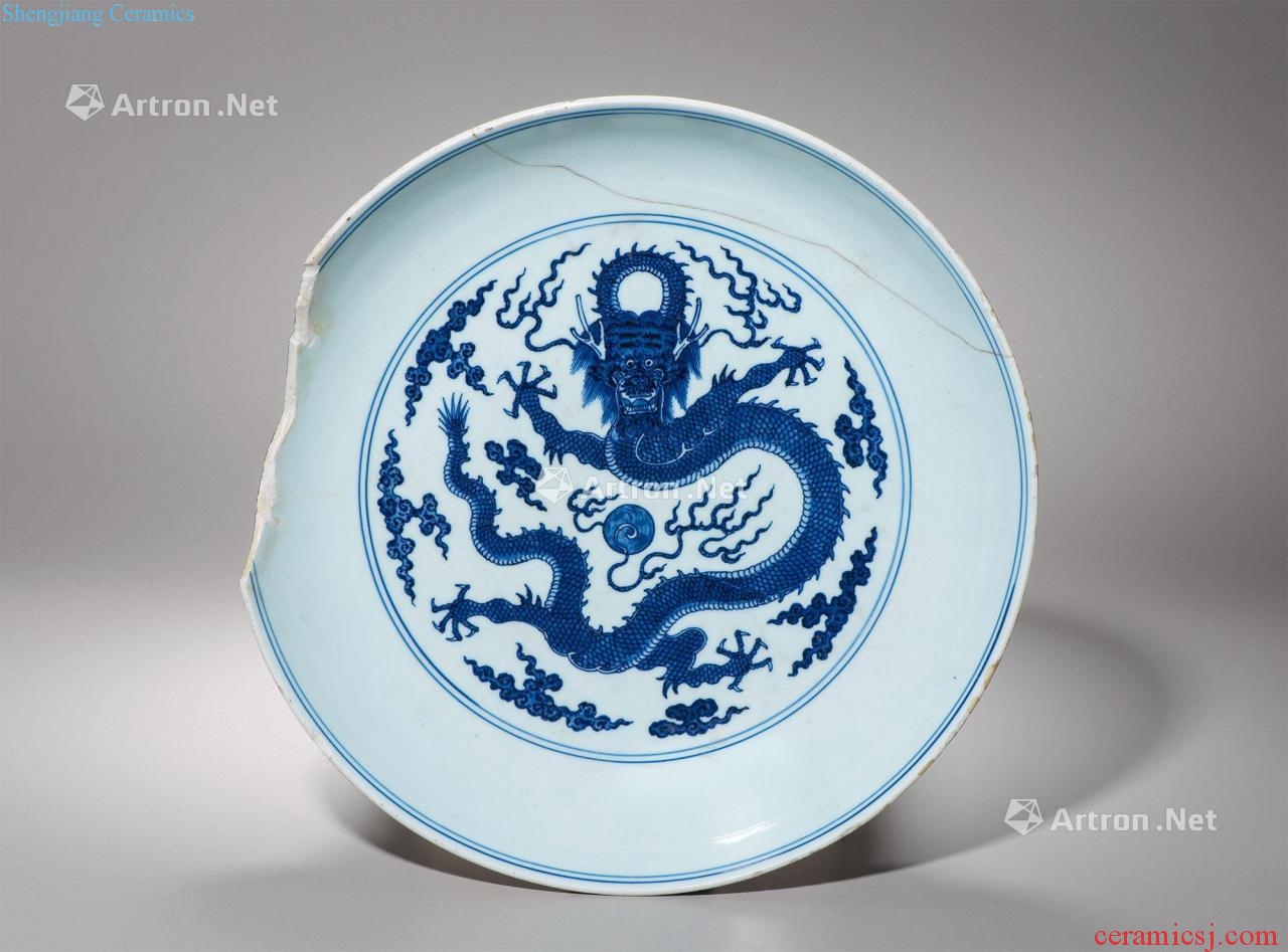 Qing yongzheng/qianlong Blue and white YunLongWen plate