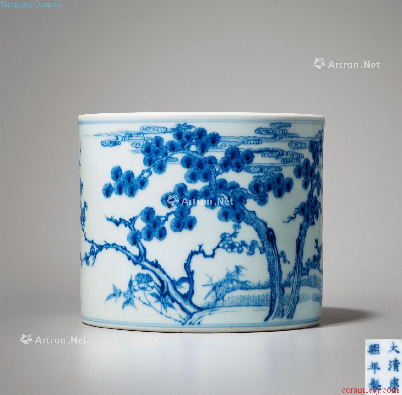 The qing emperor kangxi Blue and white shochiku MeiWen brush pot