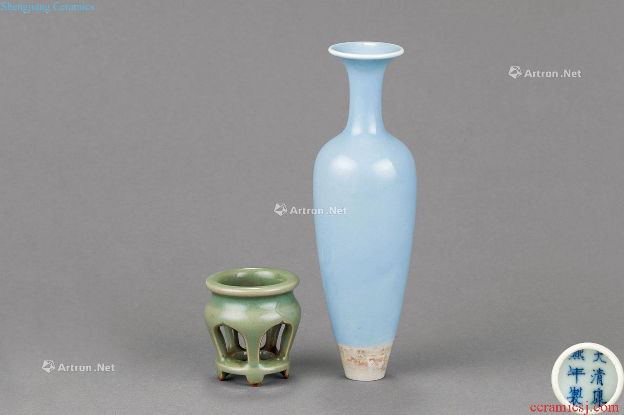 In the Ming dynasty - qing dynasty The azure glaze willow bottles Longquan celadon five foot holds a group (2)