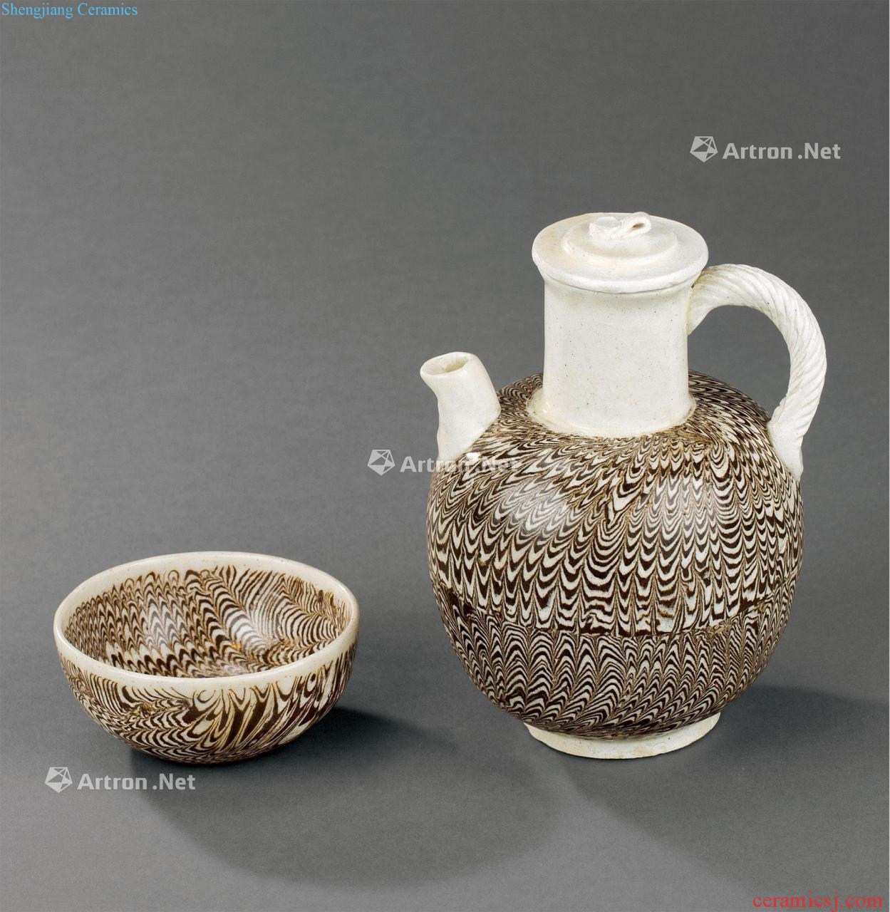 The tang dynasty twisted placenta ewer cups a group (2)