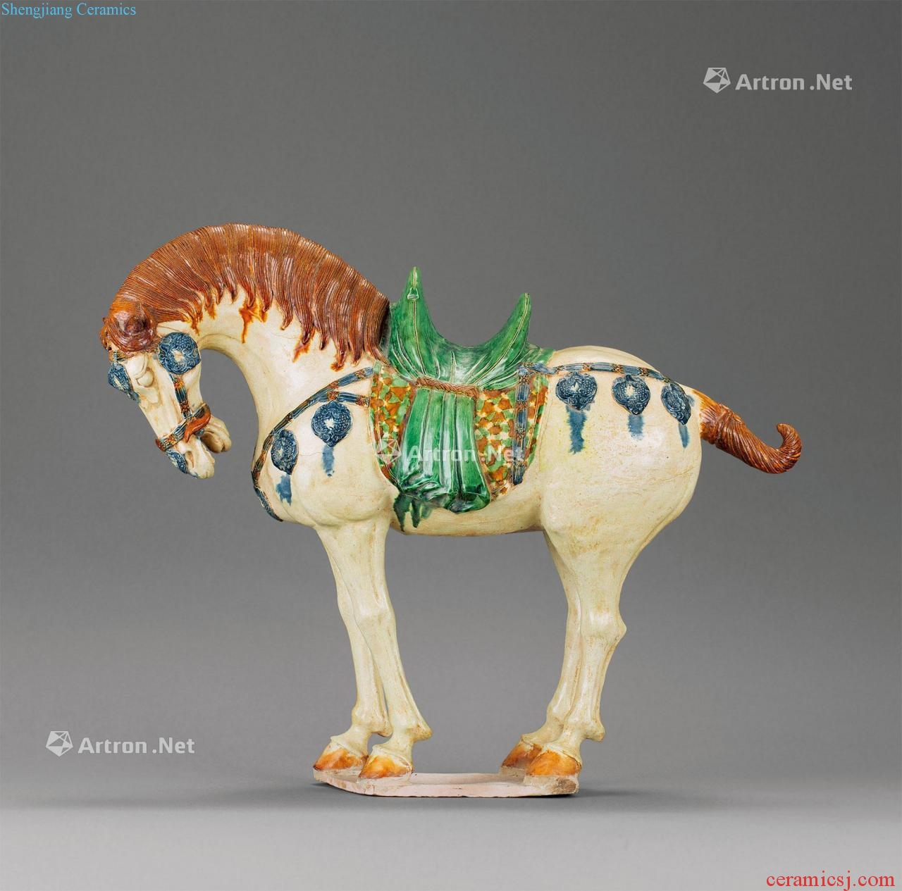 The tang dynasty Three-color horse furnishing articles