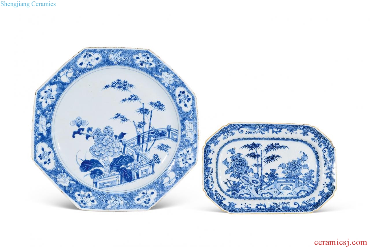 Qing qianlong Blue and white flower plate (two)