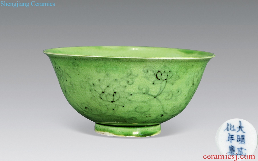 Ming Green glaze blue and white lotus flower bowls