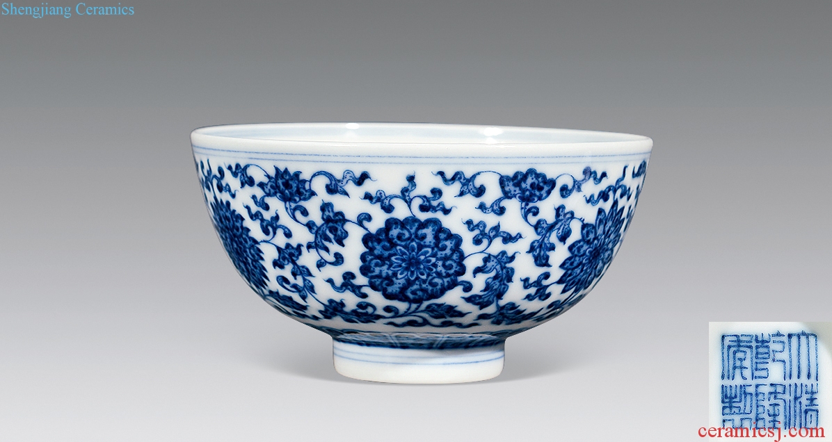 qing Blue and white lotus flower bowls