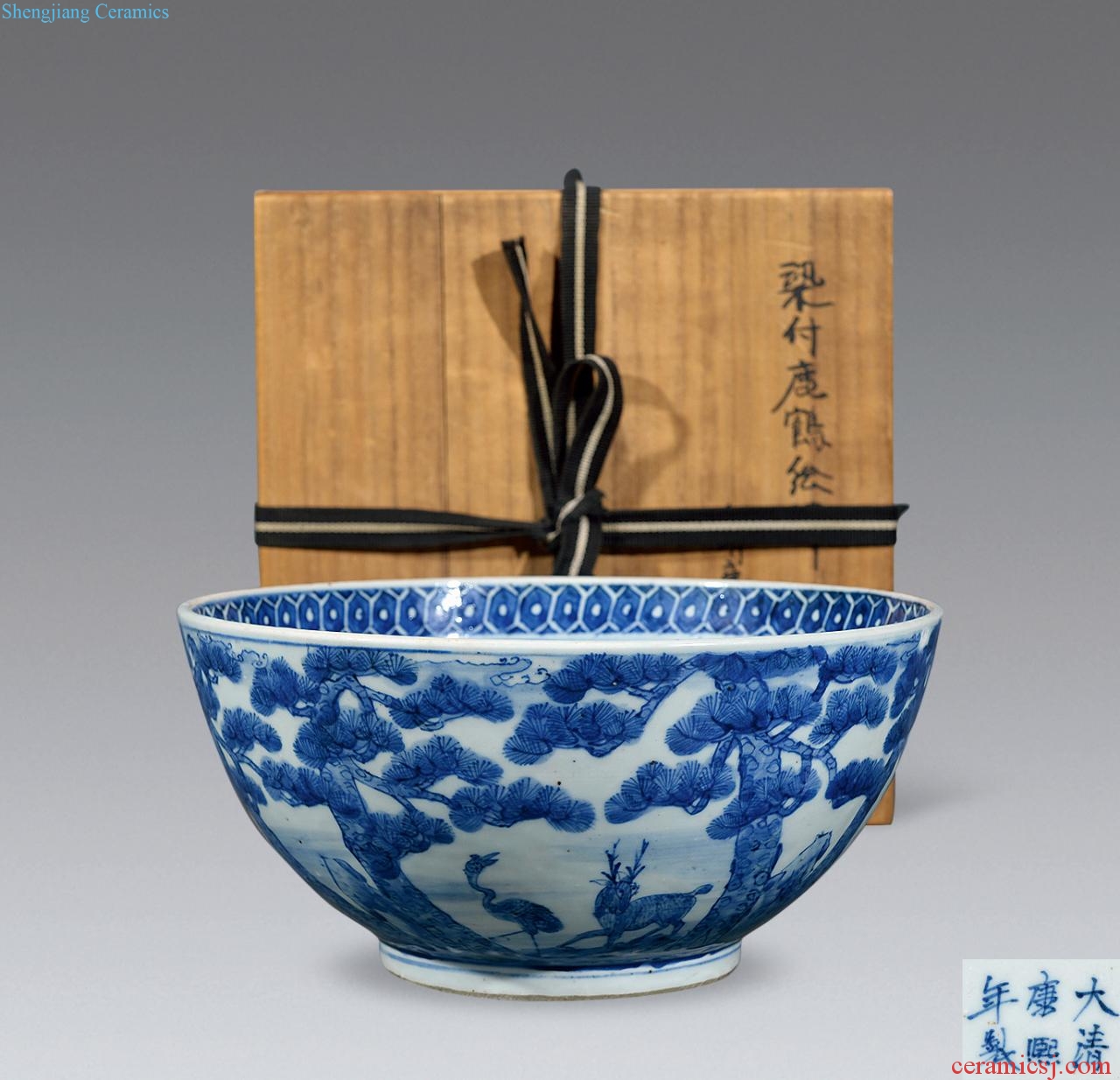 Qing guangxu Blue and white deer crane with a large bowl of spring