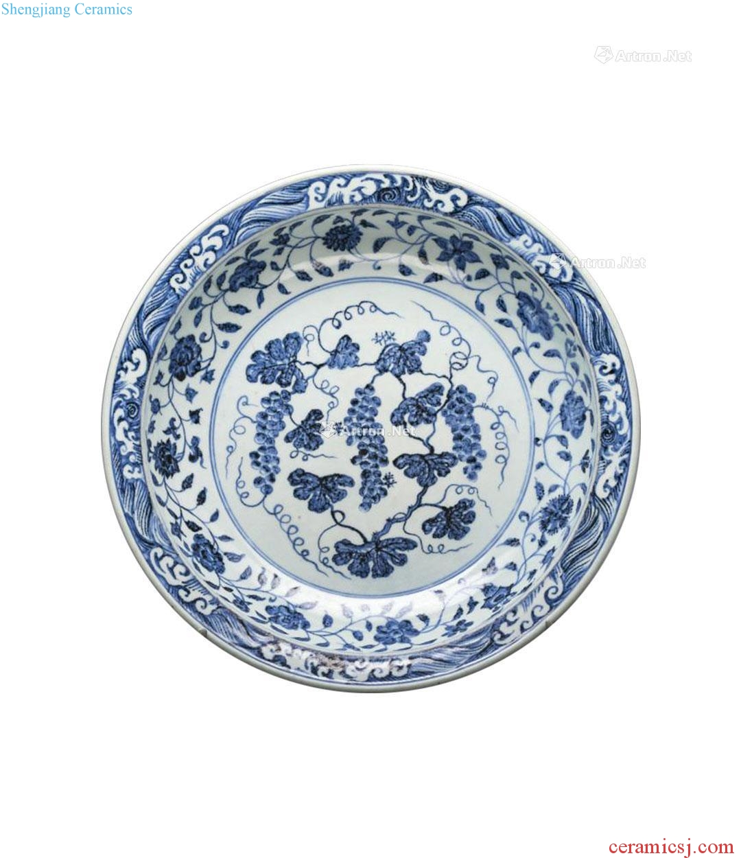 Ming dynasty blue and white grape grain fold along the plate