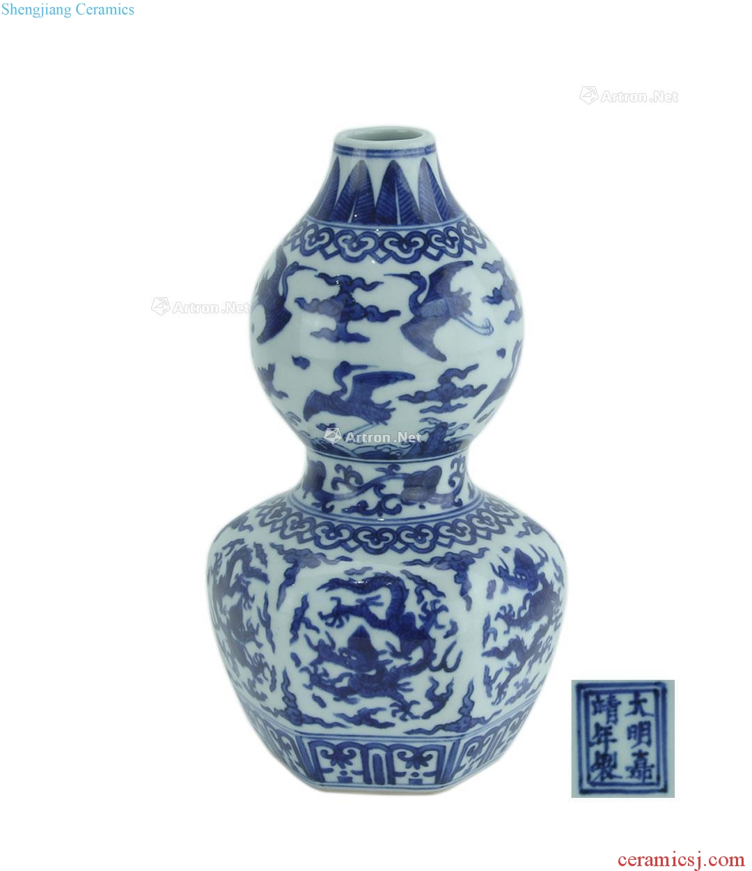 jiajing Blue and white longfeng grain six arrises gourd bottle