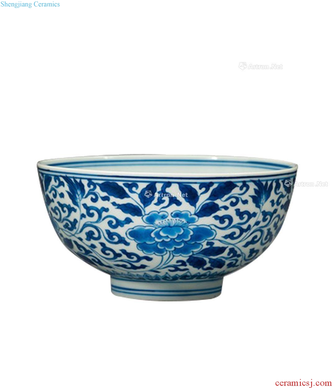 In the qing dynasty Blue and white peony lines bowl