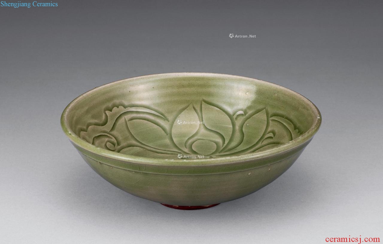 The song dynasty Yao state kiln carved peony bowl
