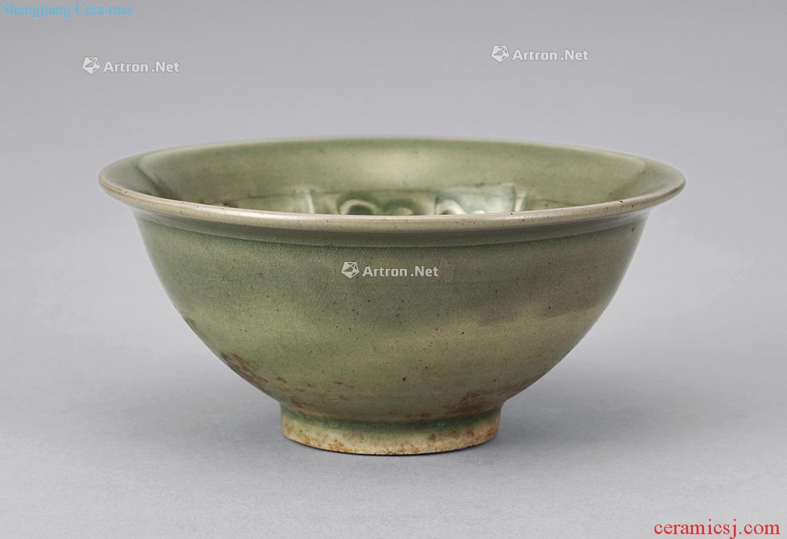 Ming Yao state kiln carved flowers green-splashed bowls