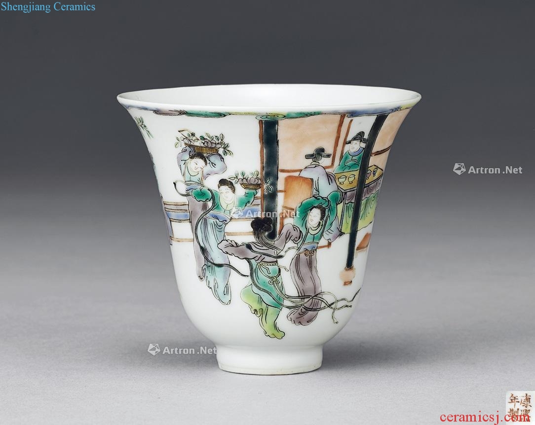 The qing emperor kangxi figure cup colorful characters