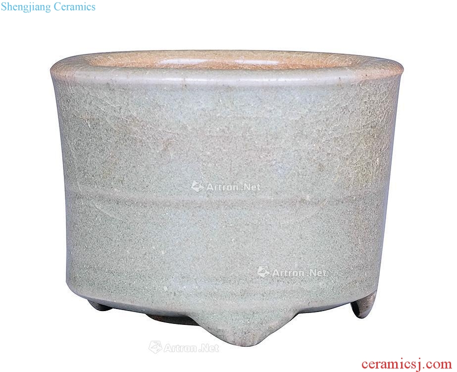 yuan Longquan celadon glaze furnace with three legs