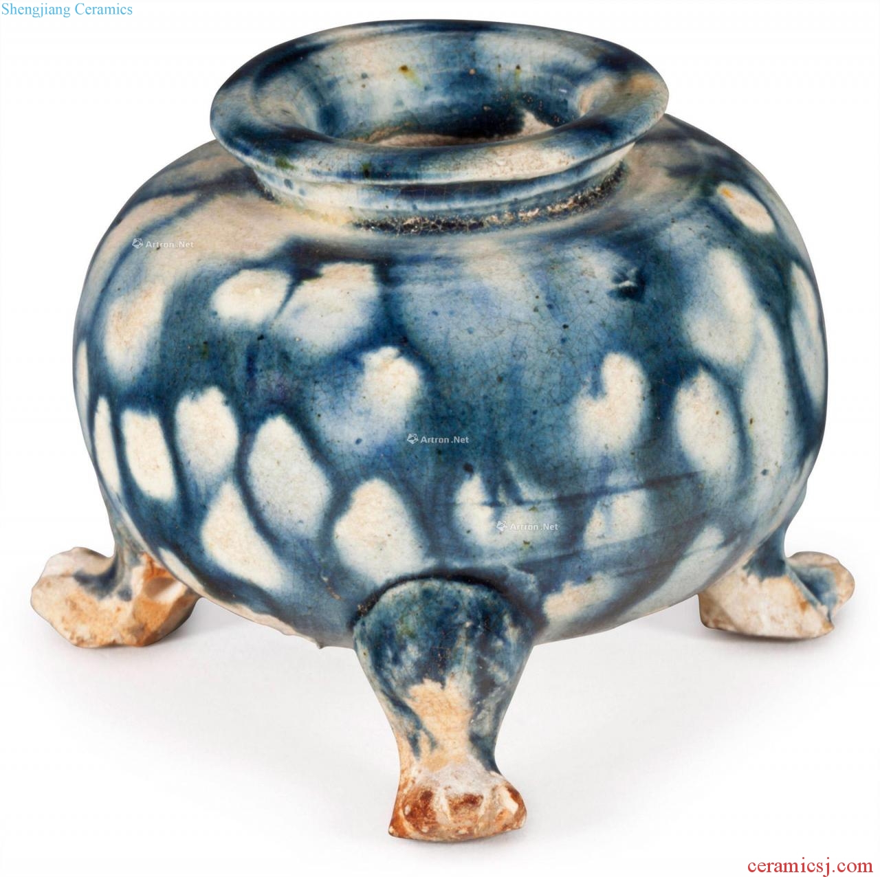 Tang blue glaze three-legged pot