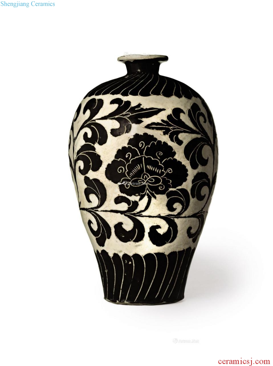 Northern song dynasty black magnetic state kiln carved flower peony grains may bottle